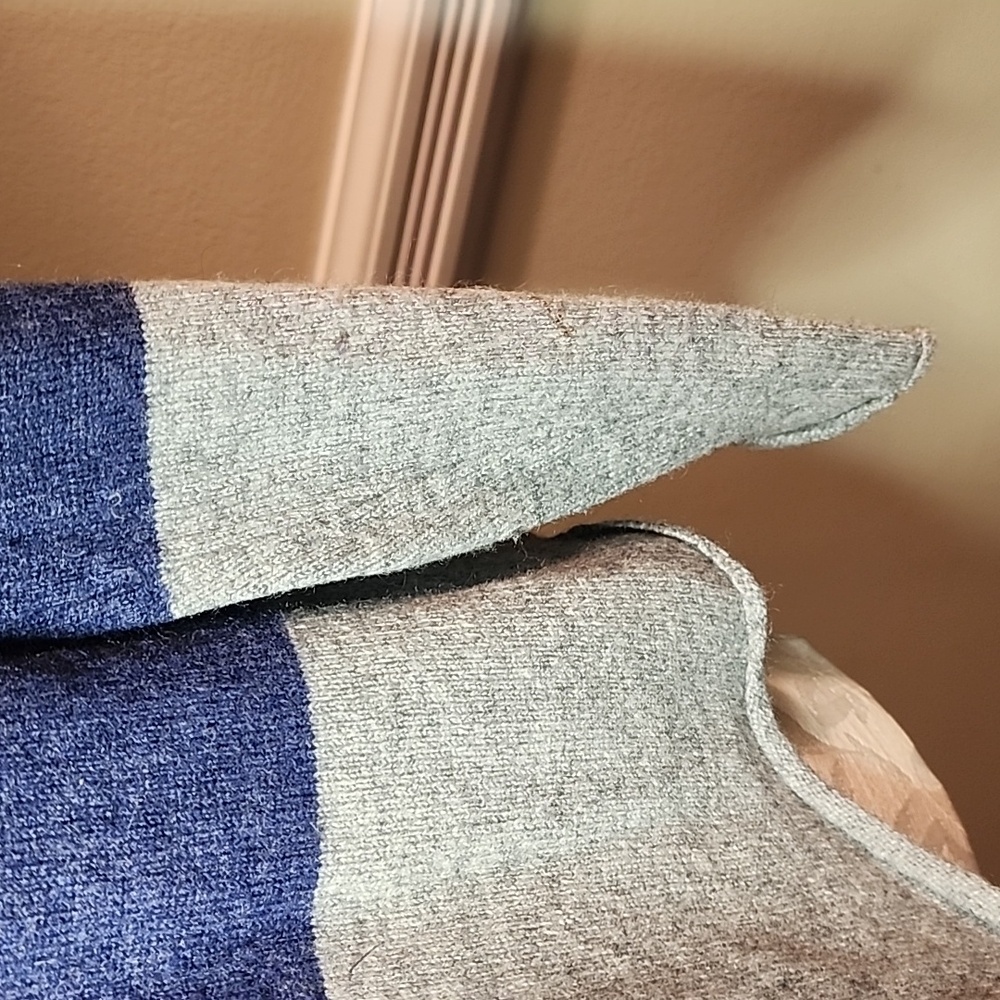 Project J Colorblock Cashmere Crew Neck Xl View 3